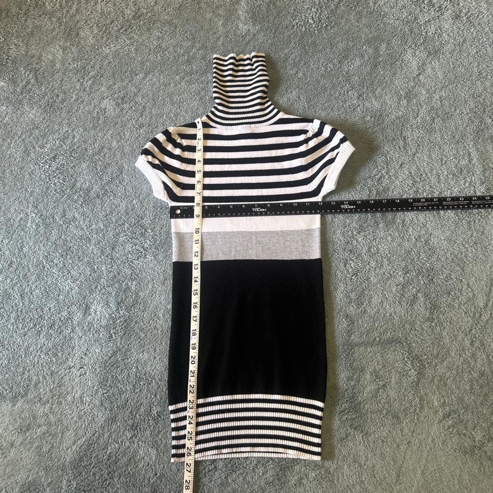 rue21 Striped Short Sleeve Turtleneck Knit Tunic Sweater Top - Size S - Picture 7 of 7